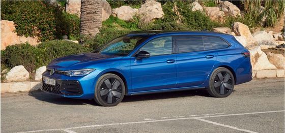 سيارة فولكسفاغن الجديدة فولكسفاغن باسات PHEV 2024 مع 268 حصان و 400Nmof عزم،7.4s التسارع