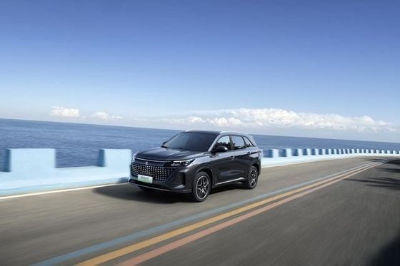 أحدث سيارات PHEV SERES عالية الأداء متوسطة الحجم 7 مقاعد وصلة في سيارات SUV هجينة SERES LANDIAN E5