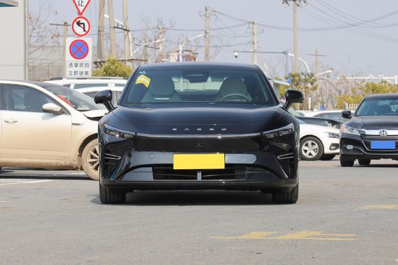 2024 سيارة كهربائية نقية تشيري ستيرا ES سيدان مع نطاق 605 كم