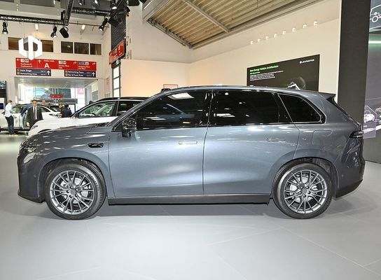 Leapmotor C10 C 10 بسيارة كهربائية بسيطة بسيارة كهربائية جديدة سيارة كهربائية نقية Lingpao Leap Motor C10