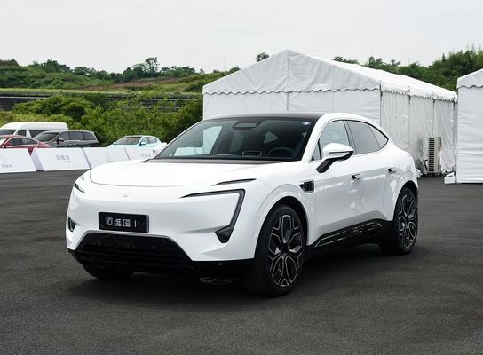 2024 سيارة جديدة أفيتا 11 هواوي محرك عجلات خلفية 630 كيلومتر نطاق عالية الأداء أربعة أبواب خمسة مقاعد شاحنة ذات طراز SUV سيارة كهربائية نقية