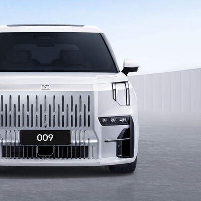 زيكر 009 الكهربائية النقية الفاخرة MPV إعادة تعريف توقعاتك من MPVS 140kwh بطارية 822km CLTC النطاق 0-100km / h في 4.5s