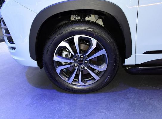 سيارة الكلاسيكية EXCEED الهجينة 2023 في تشيري EXCEED ET-i 1.5T 156 حصان L4 + 125محرك كهربائي 180 كم / ساعة سرعة قصوى 0-100 كم / ساعة في 7 ثانية