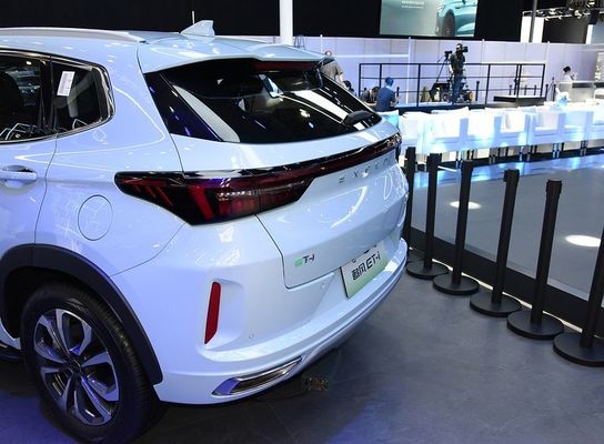 سيارة الكلاسيكية EXCEED الهجينة 2023 في تشيري EXCEED ET-i 1.5T 156 حصان L4 + 125محرك كهربائي 180 كم / ساعة سرعة قصوى 0-100 كم / ساعة في 7 ثانية