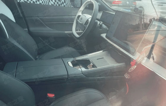 مبيعات مسبقة 2024 أحدث مركبة كهربائية نقية دونغفينغ Eπ 008 Ev 5 أبواب / 6 مقاعد SUV CLTC 636km 200kw MotorpowerNew EV CAR