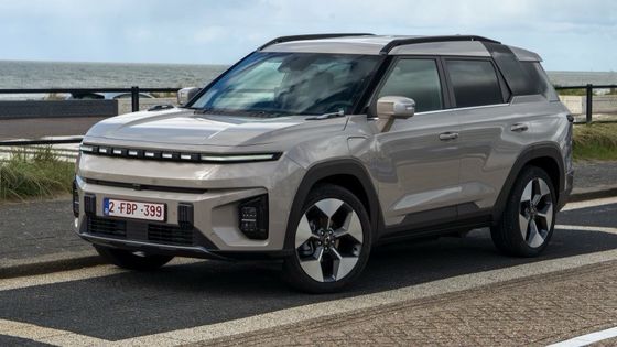 أحدث مركبة كهربائية نقية (كي جي إم) (توريس إيف إس) 109 ميل في الساعة السرعة القصوى 152 كيلو واط 207 حصان أقصى طاقة جاهزة للذهاب