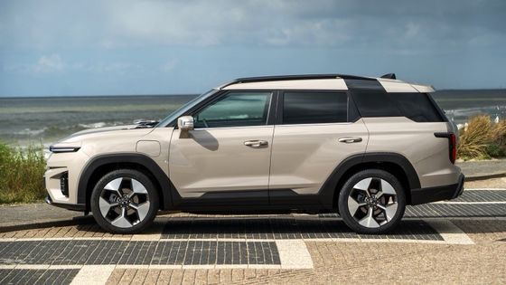 أحدث مركبة كهربائية نقية (كي جي إم) (توريس إيف إس) 109 ميل في الساعة السرعة القصوى 152 كيلو واط 207 حصان أقصى طاقة جاهزة للذهاب