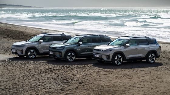 أحدث مركبة كهربائية نقية (كي جي إم) (توريس إيف إس) 109 ميل في الساعة السرعة القصوى 152 كيلو واط 207 حصان أقصى طاقة جاهزة للذهاب