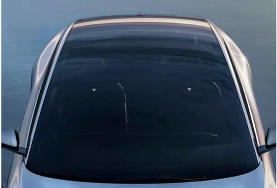 أشهر عرض للسيارات في بكين جييو07 200 كيلوواط قوة المحرك 27 واط؛S سيارة كهربائية نقية مع سرعة قصوى عند 200 كم / ساعة