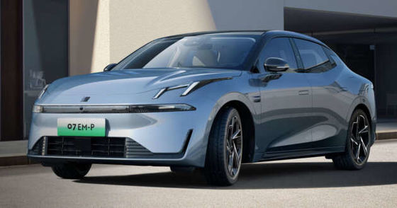 سيارة هجينة جديدة قوية LYNK&CO 07 EM-P مع 163 حصان و 255 Nm من عزم الدوران و 160kw محرك و 3 سرعة DHT علبة التروس