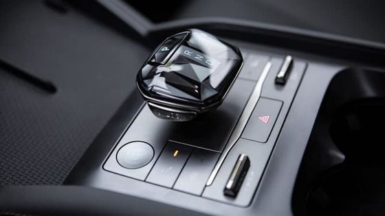 سيارة هجينة جديدة 2024 BYD Qin L Dm-i 1.5T 101PS.L4 محرك مع 218PS طاقة المحرك الكهربائي 180km / h السرعة القصوى