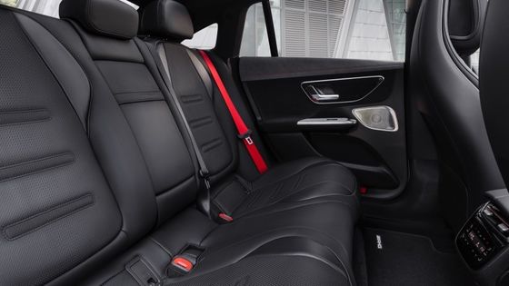 مركبة كهربائية فائقة المدى مرسيدس بنز EQE AMG 53 4MATIC + مع 460kw/625P.s قوة المحرك 220km/h السرعة القصوى