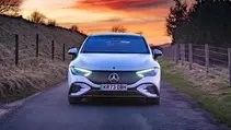 السيارة الكهربائية الأكثر إقناعًا من حيث القيمة مرسيدس بنز EQE 300 سيدان 525kmمدى 180kw/245P.s قوة w 210kmph سرعة قصوى