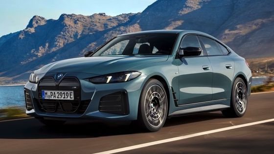 سيارة كهربائية نقية عالية الأداء مدى 450 كم BMW i4 تسارع 0-100 كم / ساعة عند 3.9s 225 كم / ساعة السرعة القصوى 400 كيلوواط قوة