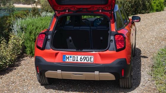 كل شيء جديد الكهربائية MINI Aceman SE 54.2kwh بطارية مع 215 حصان قوية و 330N.m محرك 7.1s تسريع من 0-100km / h