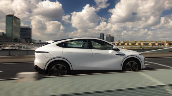 Xpeng G6 RWD Long Range Electric Vehicle SUV EV سيارة كهربائية بقوة محرك 210kw RWD القيادة و 490km Range