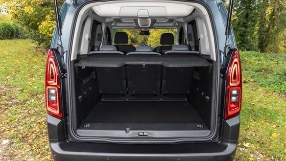 سيارة جديدة كهربائية 339 كم نطاق 52 كيلوواط مع بطارية 100 كيلوواط