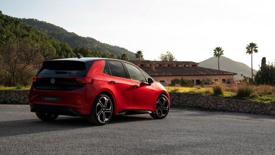 مركبة جديدة من طراز فولكس فاجن 3GTX WLTP 600km210kw ((286P.s) طاقة المحرك 6.0sec التسارع 0-100km/h