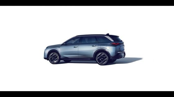 مبيعات مسبقة 2024 بيجو E-5008 SUV 500 كم المدى 326 حصان (240 كيلوواط) محرك مزدوج AWD مركبة كهربائية نقية