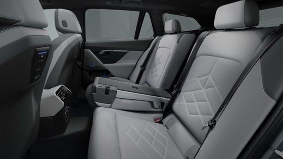 أحدث سيارة كهربائية تتوافق مع بطارية 84.4 كيلوواط ساعة 329 ميل مدى مع 335 حصان / 430Nm في BMW i5 Touring eDrive40 سرعة واحدة RWD