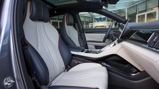 FWD محرك 1.5L في BYD SEAL U DM-i PHEV سيارة كهربائية مع محرك كهربائي 18.3kwh بطارية أقصى طاقة 214bhp