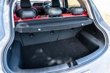 السيارات الكهربائية 2024 GMW ORA سيارة كهربائية نقية مع 126kw/171ps القوة المتحركة 160km/h السرعة القصوى& 400kmRANGE