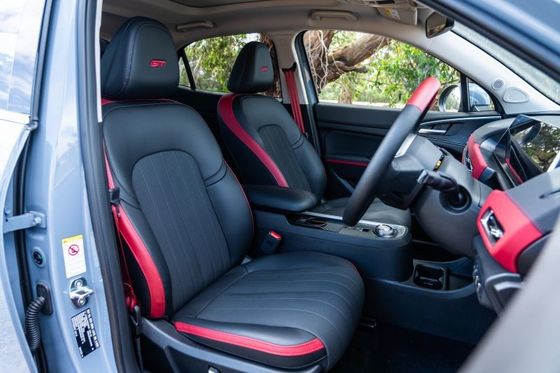 السيارات الكهربائية 2024 GMW ORA سيارة كهربائية نقية مع 126kw/171ps القوة المتحركة 160km/h السرعة القصوى& 400kmRANGE