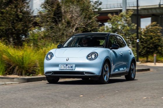 السيارات الكهربائية 2024 GMW ORA سيارة كهربائية نقية مع 126kw/171ps القوة المتحركة 160km/h السرعة القصوى& 400kmRANGE