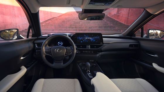 ليكسوس UX300e 2023 مراجعة، الكهربائية الكاملة EV 440km نطاق WLTP 7.5s 0-100km/h تسارع مع 150kw قوة سيارة كهربائية نقية