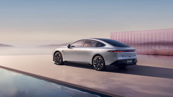 2024 قوية Dongfeng Eπ 007 200Pro EREV 200km CLTC 160kw محرك قوة 310N.m عزم دوران مع 7.2s 0-100km / h التسارع