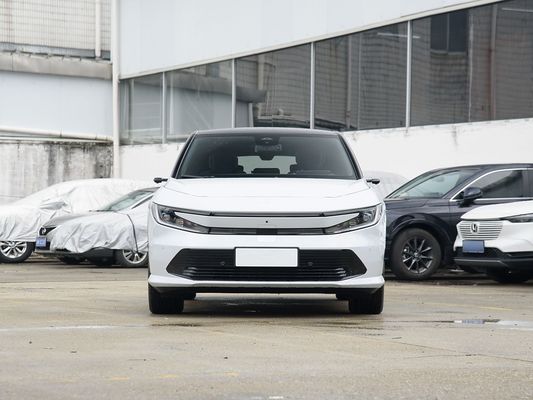 2025 GAC هوندا P7 SUV الكهربائية 620km Range السيارات الكهربائية