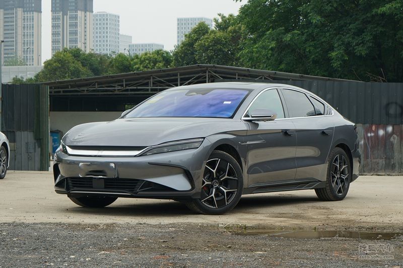 بي واي دي هان للسيارات الكهربائية عالية الأداء