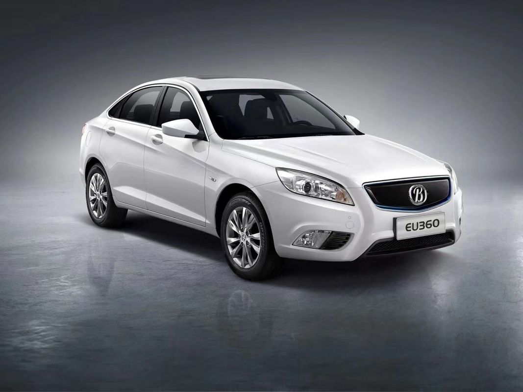 BLAVAL EU360 ECO Friendly Electric Cars 150km / h PMSM Motor New Energy Electric Vehicle