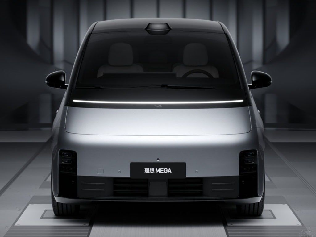 ليكسيانغ ميغا 2024 EV 7 مقعد MPV فاخرة 710 كيلومتر طويل المدى 4WD سيارة كهربائية