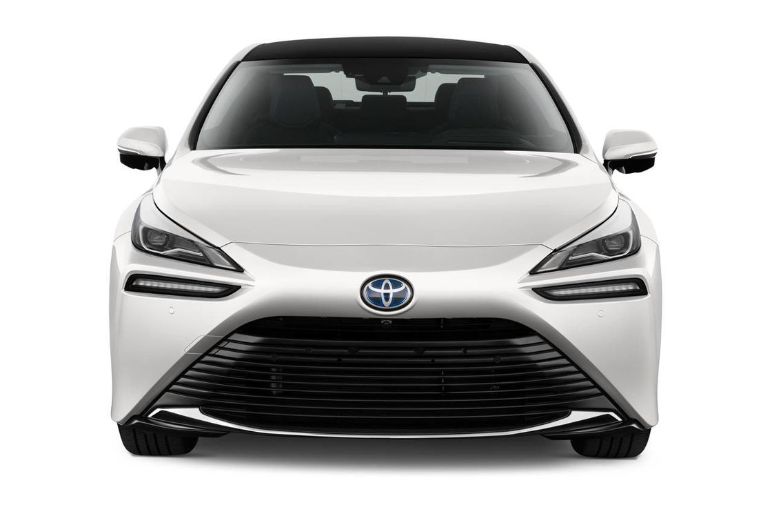 تويوتا نظام خلايا الوقود محرك العجلات الخلفية 2024 تويوتا ميراي سي XLE FCEV خلايا الوقود السيدان الكهربائي سيارة الطاقة الجديدة