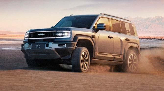 سيارة كهربائية جديدة ذات تشغيل أربع عجلات PHEV BYD فورمولا ليوبارد 5 مع أقصى طاقة 505 كيلوواط و أقصى عزم الدوران 760 نيمتر