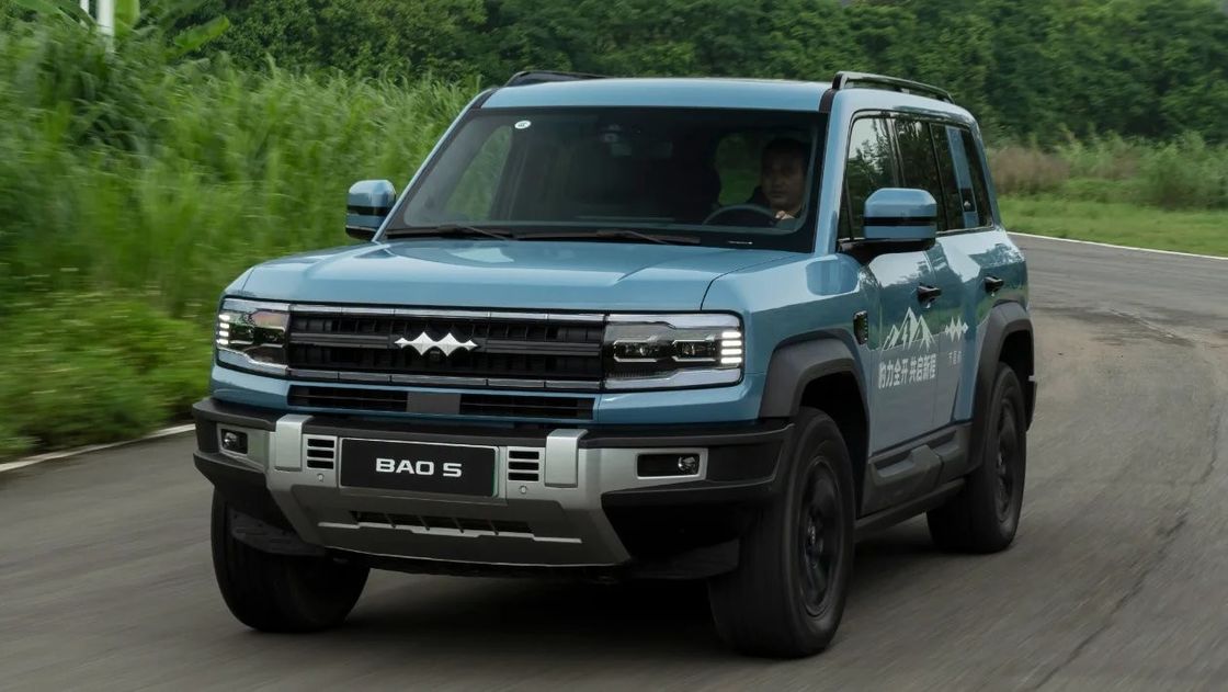 أحدث سيارة تم إطلاقها من بي آي دي ليوبارد فانغتشينغ باو 5 2024 PHEV سيارة كهربائية 4.8s 0-100km/h تسريع 125km CLTC سيارة كهربائية جديدة